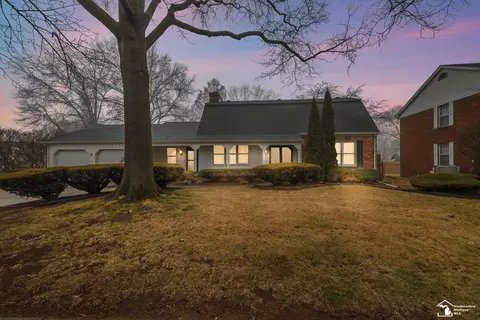 Exterior - 1629 Arbor, Monroe, MI 48162 photo 2 of 14