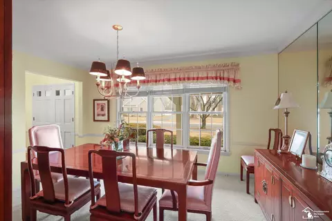 Dining - 1629 Arbor, Monroe, MI 48162 photo 3 of 3