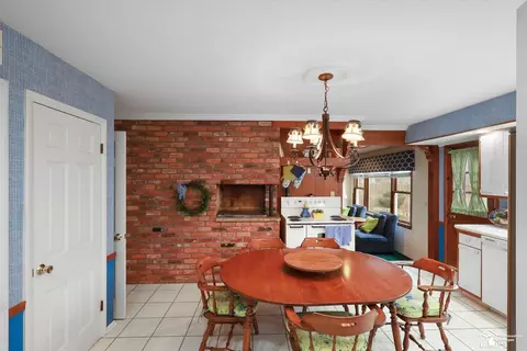 Dining - 1629 Arbor, Monroe, MI 48162 photo 1 of 3