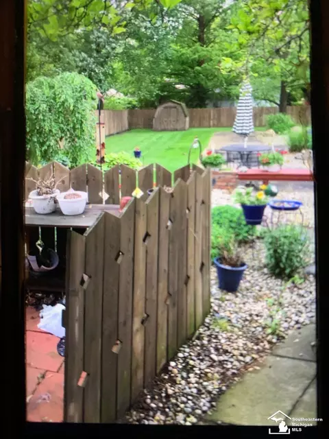 Exterior - 1629 Arbor, Monroe, MI 48162 photo 11 of 14