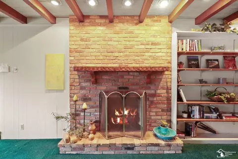 Living - 1629 Arbor, Monroe, MI 48162 photo 4 of 4