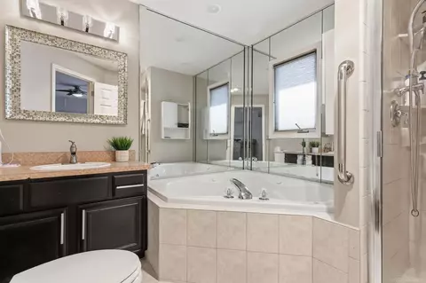 Bath - 19732 Fillmore Dr, Macomb, MI 48044 photo 2 of 3