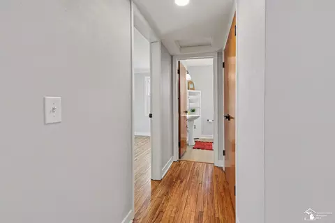 7134 Maplewood, Temperance, MI 48182 photo 12