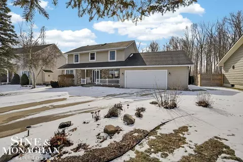 745 Victorian Woods, Marysville, MI 48040