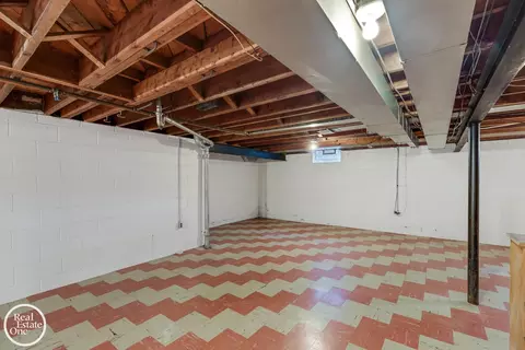 Other - 785 Barrington, Grosse Pointe Park, MI 48230 photo 5 of 8