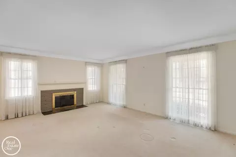 Living - 785 Barrington, Grosse Pointe Park, MI 48230 photo 1 of 4