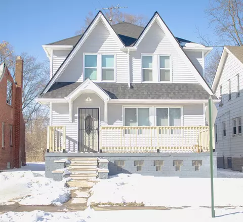 11835 Sanford, Detroit, MI 48205