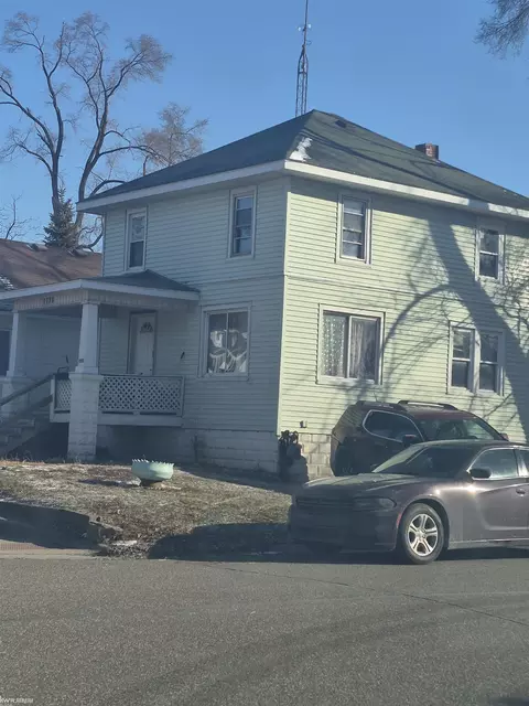 1726 17th, Port Huron, MI 48060
