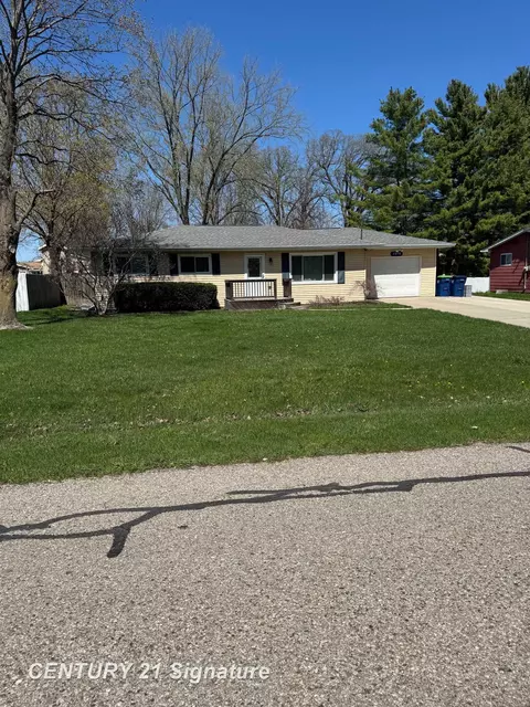 3870 S Hartford, Saginaw, MI 48603