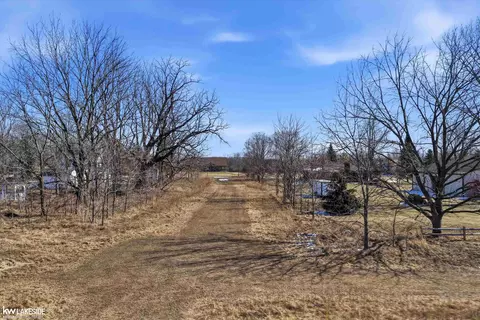00 Omo, Macomb, MI 48042 photo 14