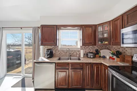 Kitchen - 107 Renfrew, Adrian, MI 49221 photo 1 of 3