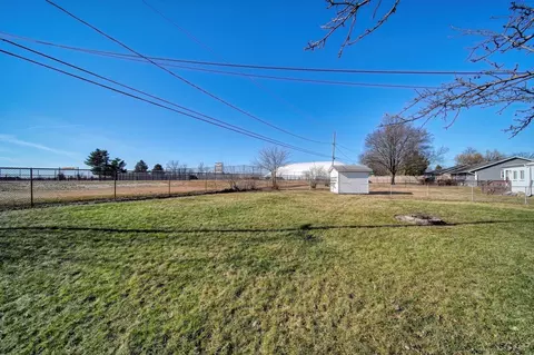 Exterior - 107 Renfrew, Adrian, MI 49221 photo 8 of 9
