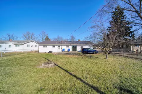Exterior - 107 Renfrew, Adrian, MI 49221 photo 4 of 9