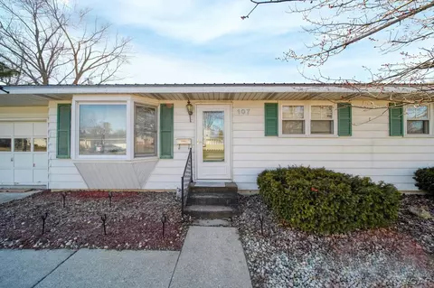 Exterior - 107 Renfrew, Adrian, MI 49221 photo 2 of 9