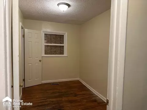 Bedroom - 1080 E Cornell, Flint, MI 48505 photo 1 of 5