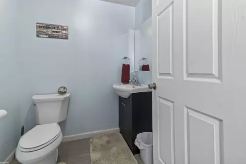 Bath - 4521 Stone, Deckerville, MI 48427 photo 1 of 3
