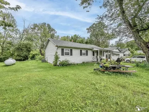 9089 S Telegraph, Temperance, MI 48182 photo 2