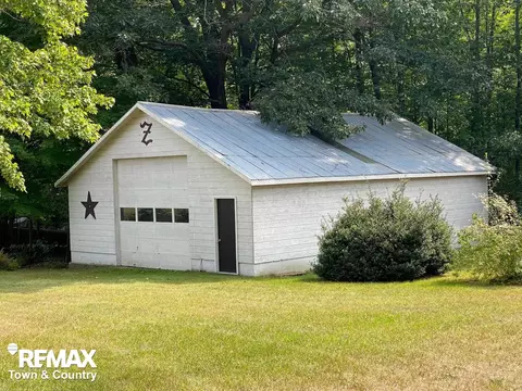 Exterior - 4169 Howard, Gladwin, MI 48624 photo 9 of 11