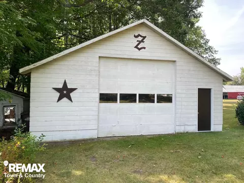 Exterior - 4169 Howard, Gladwin, MI 48624 photo 8 of 11