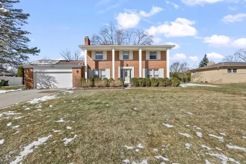 53165 Franklin, Utica, MI 48316