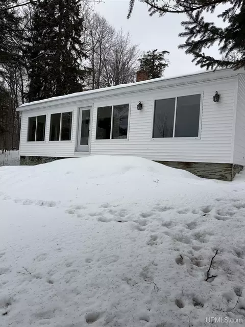 N9076 Hwy M-64, Marenisco, MI 49947