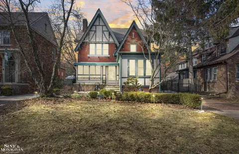 Exterior - 1425 Bishop, Grosse Pointe Park, MI 48230 photo 10 of 11