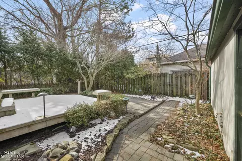 Exterior - 1425 Bishop, Grosse Pointe Park, MI 48230 photo 8 of 11