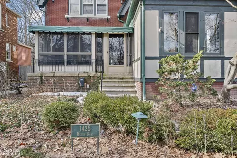 Exterior - 1425 Bishop, Grosse Pointe Park, MI 48230 photo 2 of 11