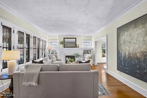 Living - 1425 Bishop, Grosse Pointe Park, MI 48230 photo 4 of 4