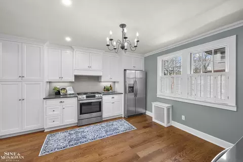 Kitchen - 1425 Bishop, Grosse Pointe Park, MI 48230 photo 4 of 6