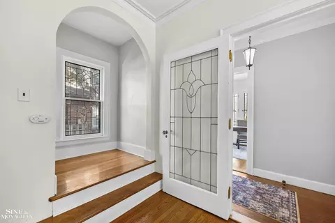 Entry Way - 1425 Bishop, Grosse Pointe Park, MI 48230 photo 1 of 8