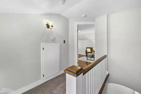 Entry Way - 1425 Bishop, Grosse Pointe Park, MI 48230 photo 8 of 8