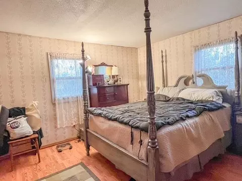 Bedroom - 7020 E Arnold Lk, Harrison, MI 48625 photo 3 of 4