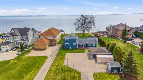 35568 Hamer, New Baltimore, MI 48047