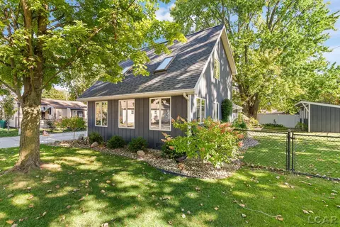 3129 Oakshade, Manitou Beach, MI 49253