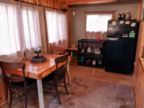 Dining - 5330 Ruth, Gladwin, MI 48624 photo 1 of 2