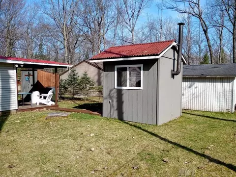 Exterior - 5330 Ruth, Gladwin, MI 48624 photo 5 of 10