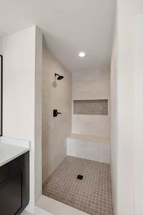 Bath - 17824 Biscayne, Macomb, MI 48042 photo 8 of 11