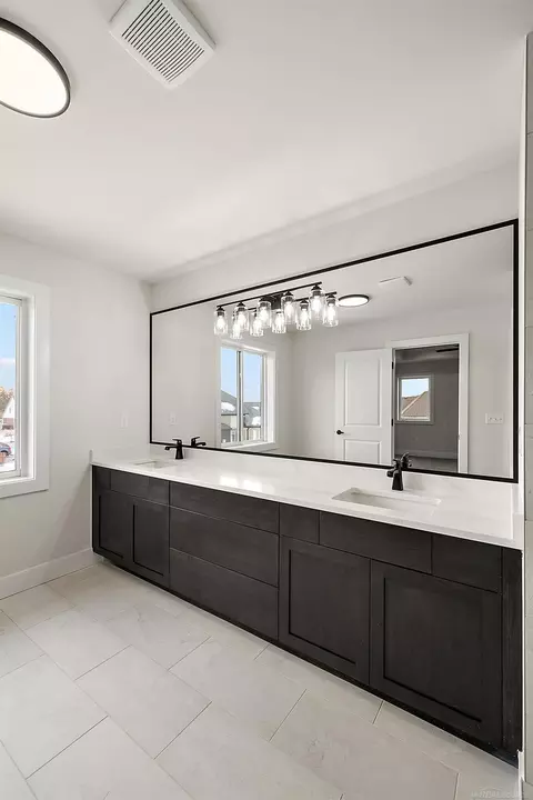 Bath - 17824 Biscayne, Macomb, MI 48042 photo 7 of 11