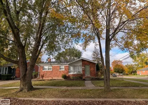 24705 Raven, Eastpointe, MI 48021