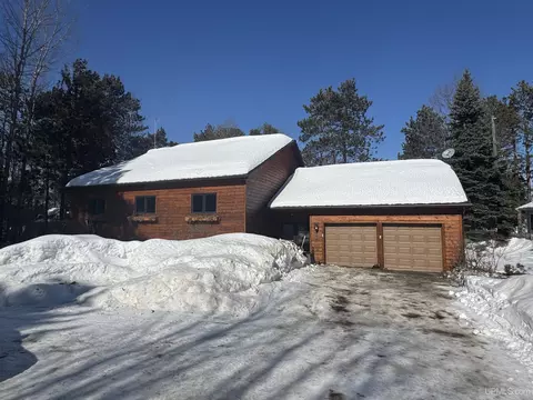 399 Lakewood, Marquette, MI 49855