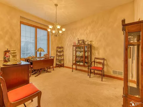 Dining - 14372 Jonathon, Monroe, MI 48161 photo 1 of 5