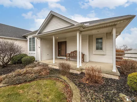 Exterior - 14372 Jonathon, Monroe, MI 48161 photo 5 of 9