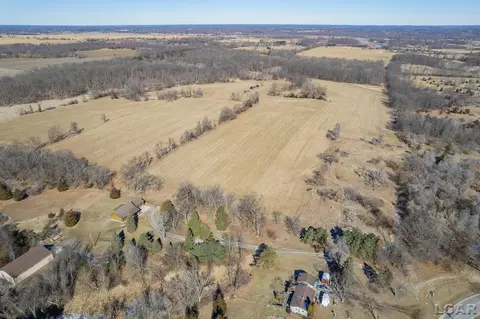 9550 Case, Brooklyn, MI 49230 photo 3