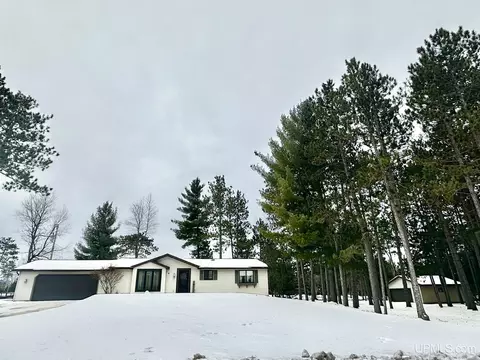 857 Colleen Cir, Quinnesec, MI 49876