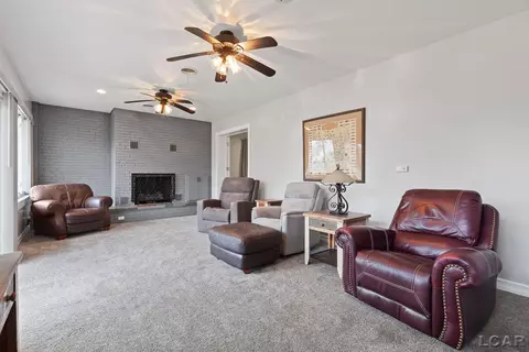 Living - 117 Park, Tecumseh, MI 49286 photo 4 of 4