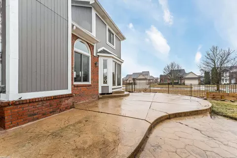 Exterior - 47983 Sage, Macomb, MI 48044 photo 4 of 8