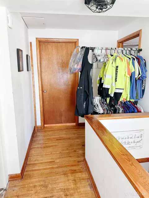 Entry Way - 408 Empire, Ishpeming, MI 49849 photo 2 of 2