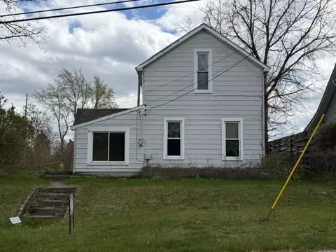 293 Birch, Harrison, MI 48625