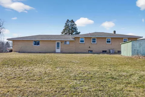 Exterior - 1943 S Huron, Kawkawlin, MI 48631 photo 2 of 4